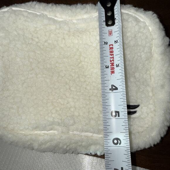 Fabletics Body Crossover Bag Unisex Textured Fleece - Picture 8 of 8